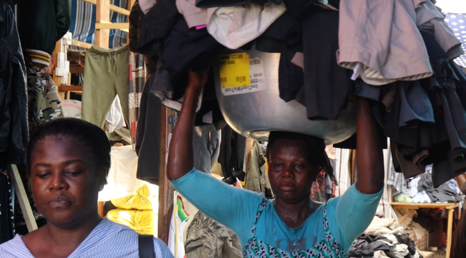 The Hidden Health Risks Facing Clothing Recyclers in a World Flooded With Plastic Fibers